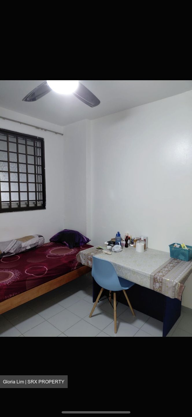 Blk 749 Jurong West Street 73 (Jurong West), HDB 4 Rooms #527857891